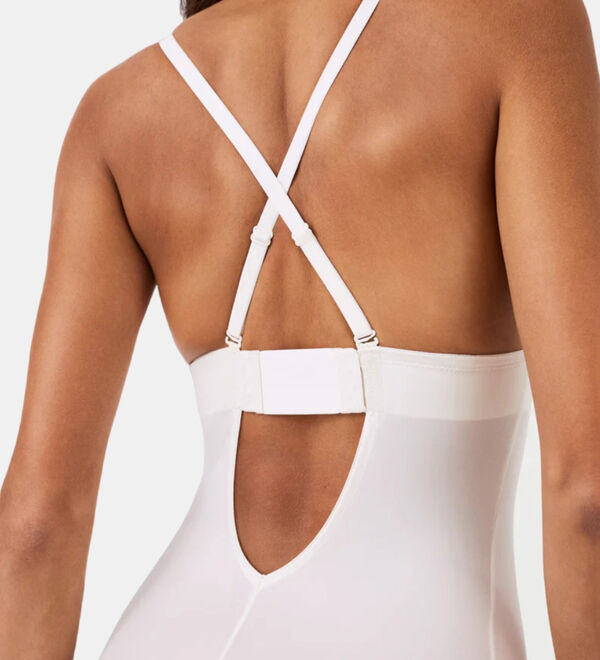 Spanx - Plunge Low-back Bodysuit - Bodyshorts - Galeries Lafayette UAE