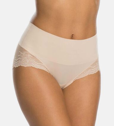 Undie Tectable ملخصات